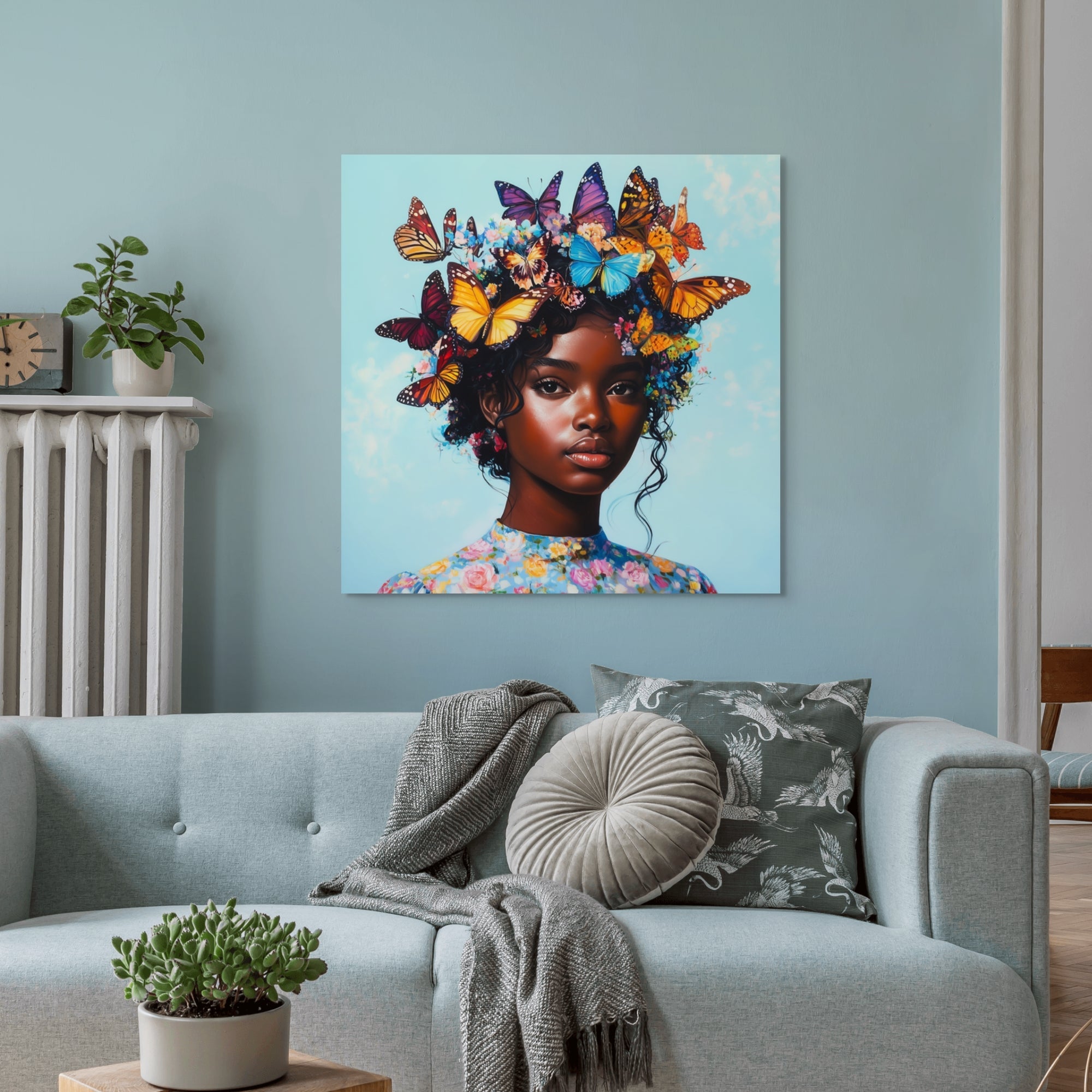 winged-crown-hand-painted-wall-art-square-room-XL